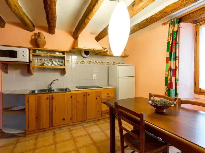 Detached homes for sale in Calle Abadia, 14, La Pobla de Benifassà Kitchen of Detached homes for sale in La Pobla de Benifassà with Heating, Furnished and Balcony