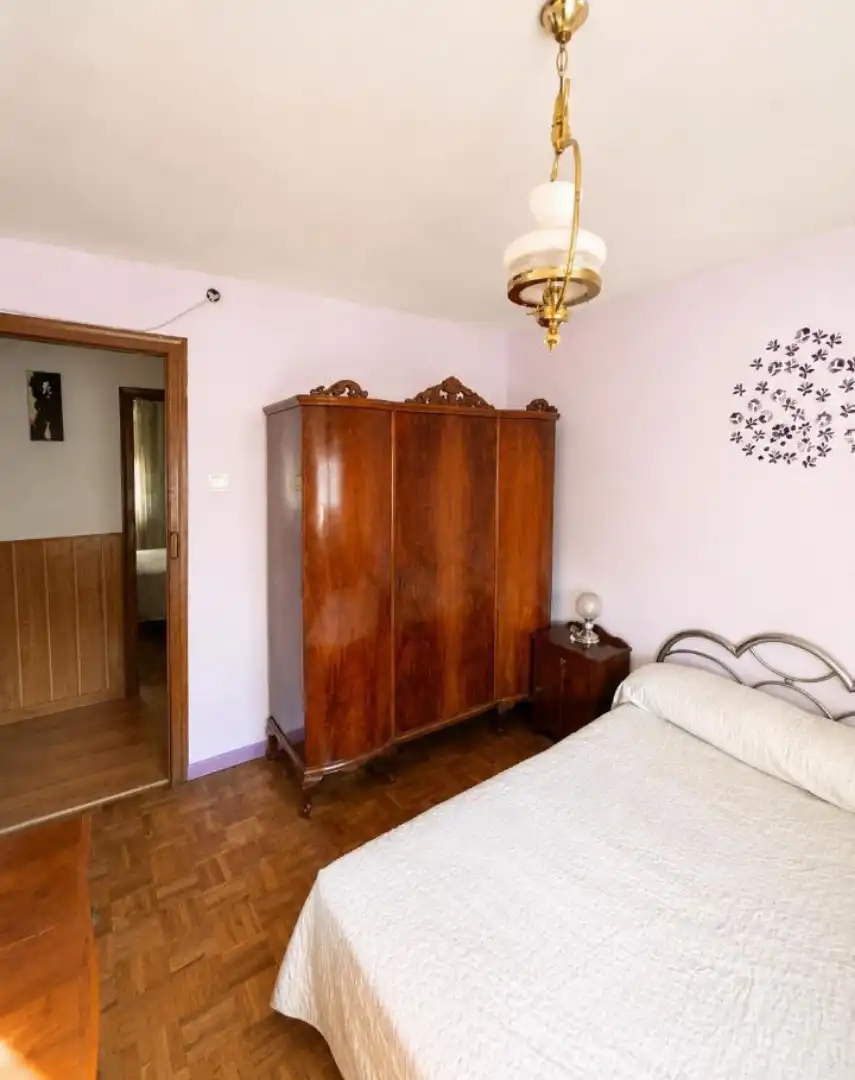 Flat for rent in Calle Buen Verde, 19, Villablino Bedroom of Flat for rent in Villablino with Heating, Furnished and Washing machine