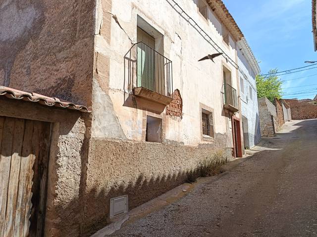 Casa adosada en Venta en Calle Cantarranas, 5 en Sisamón