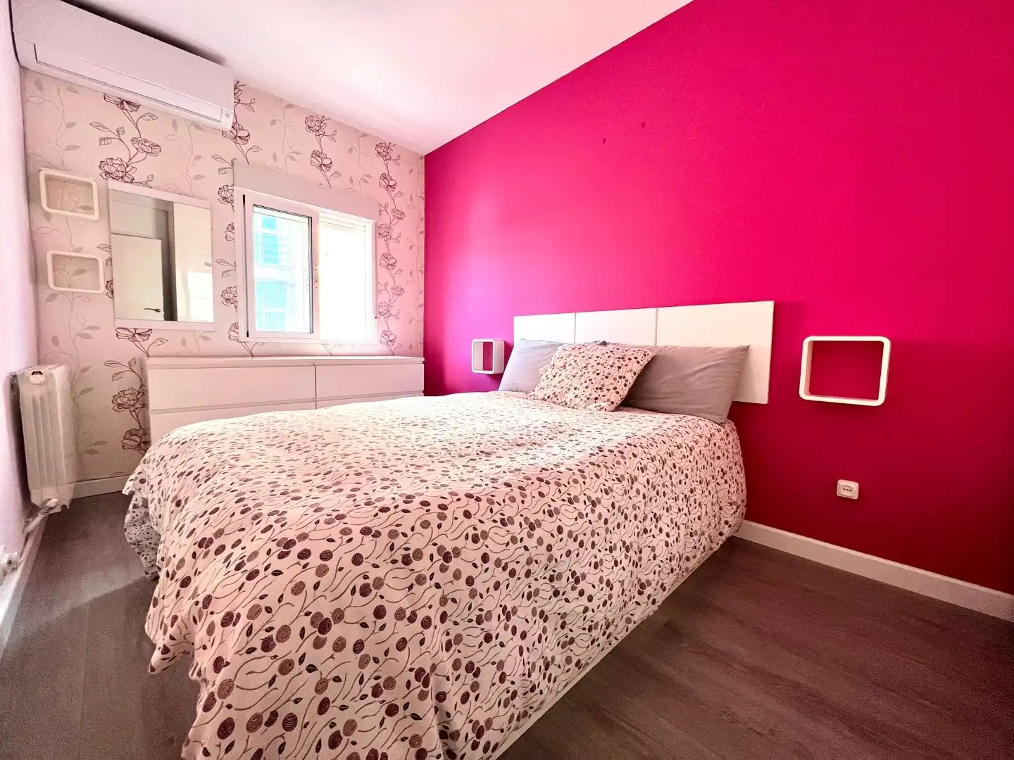 Flat for sale in Calle Rogelio Muñoz, 1, Pinar del Rey Bedroom of Flat for sale in Madrid with Air Conditioner, Heating and Furnished