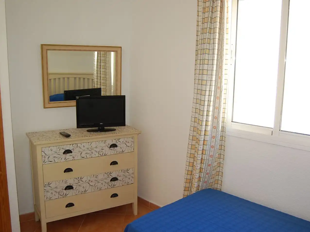 Wohnung zur Miete in Calle Crustáceos, 1, Punta Umbría Schlafzimmer von Wohnung zur Miete in Punta Umbría mit Klimaanlage, Terrasse und Balkon