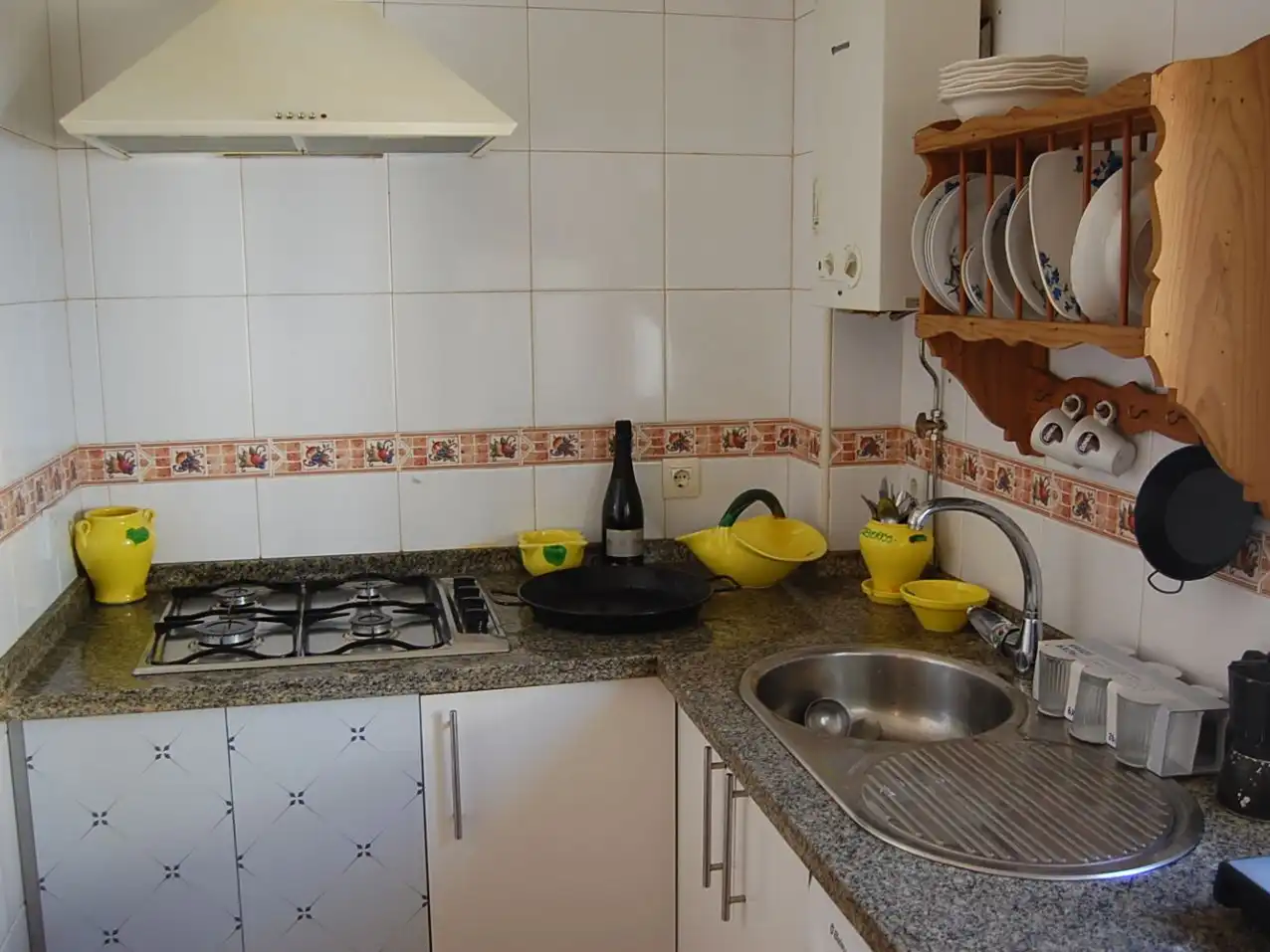 Wohnung zur Miete in Calle Crustáceos, 1, Punta Umbría Küche von Wohnung zur Miete in Punta Umbría mit Klimaanlage, Terrasse und Balkon