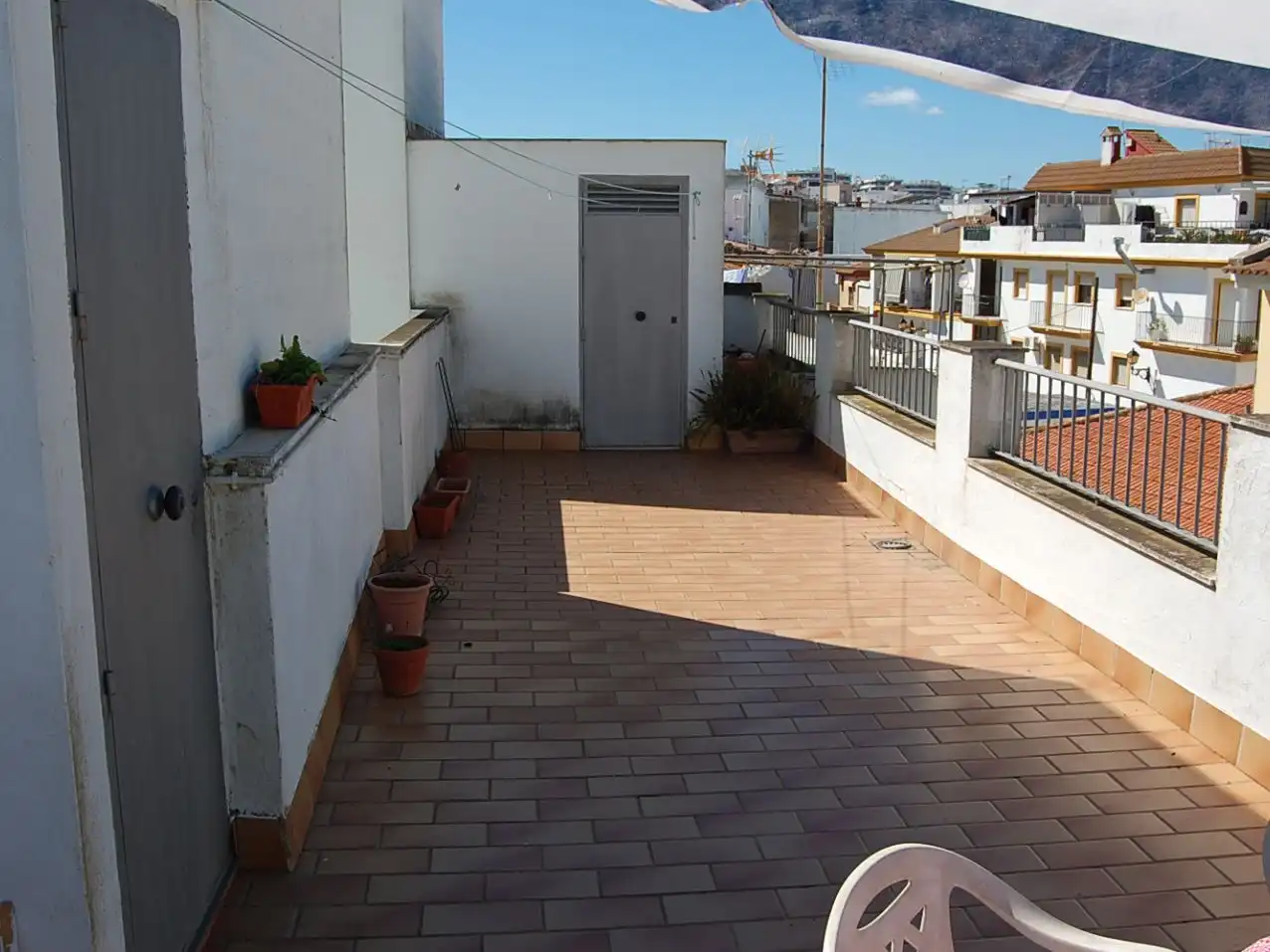 Wohnung zur Miete in Calle Crustáceos, 1, Punta Umbría Terrasse von Wohnung zur Miete in Punta Umbría mit Klimaanlage, Terrasse und Balkon