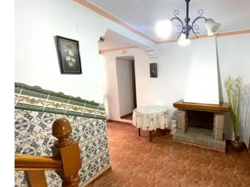 Casa adosada en venta en Calle Alta, Árchez Casa adosada en venta en Árchez