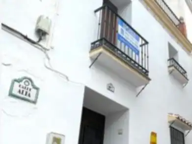 Casa adosada en venta en Calle Alta, Árchez Vista exterior de Casa adosada en venta en Árchez