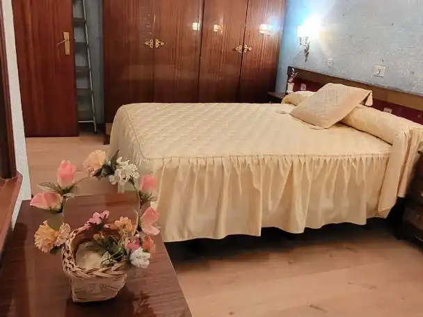 Piso en venta en Calle Hermanos Moroy, 12, Casco Antiguo Piso en venta en Calle Hermanos Moroy, 12, Casco Antiguo