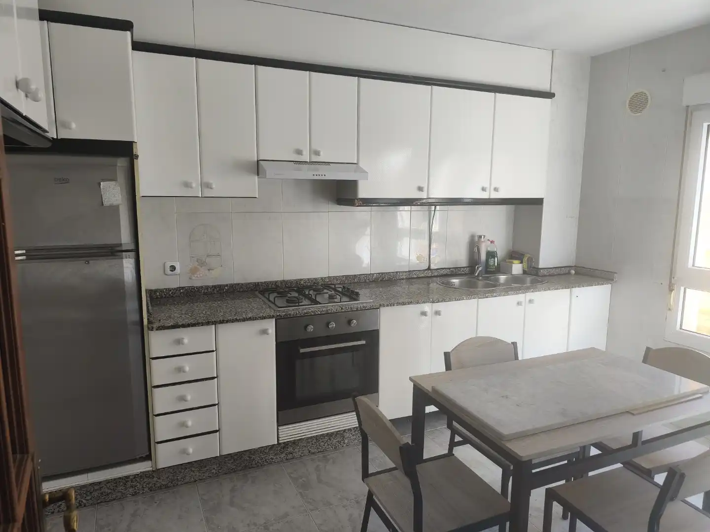 Cocina de Piso en venta en A Pobra do Caramiñal