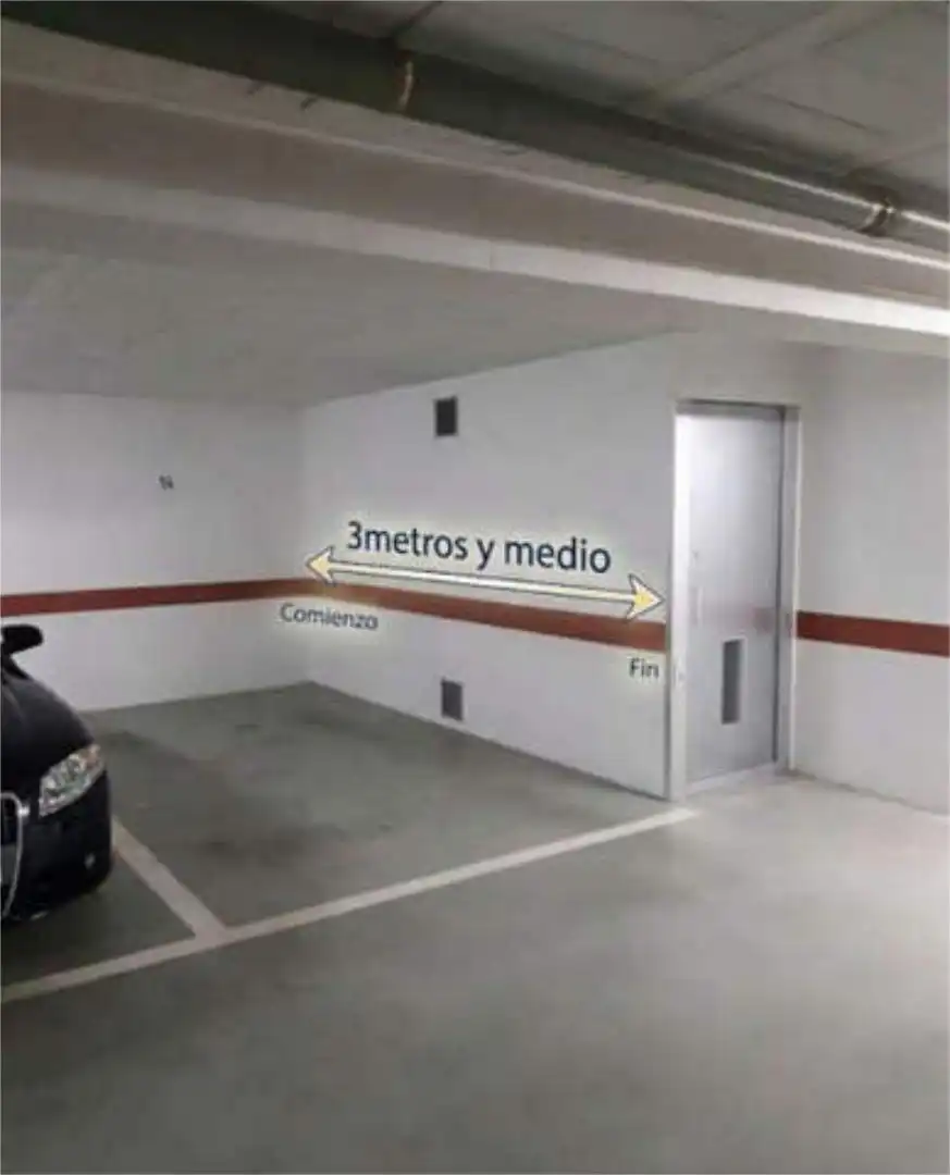 Parkplatz von Lagerraum zur Miete in Chantada