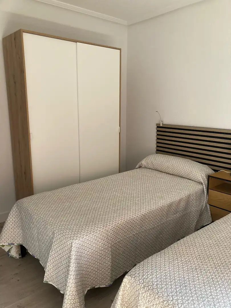 Flat for rent in Calle Comandante Villar, 10, Centro Flat for rent in Calle Comandante Villar, 10, Centro