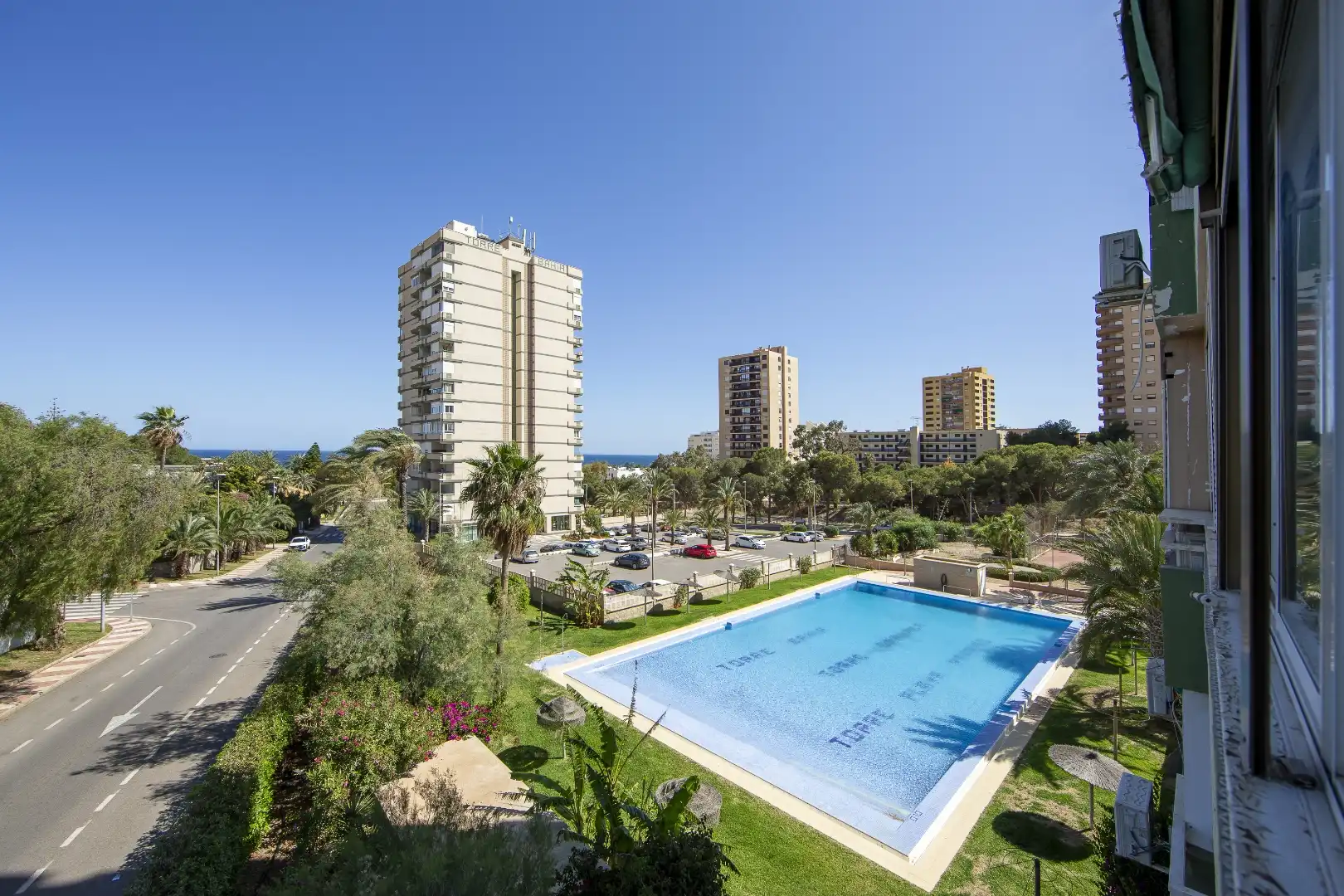 Piso en venta en Plaza Playa Paraíso, 2, Aguadulce Sur Piscina de Piso en venta en Roquetas de Mar con Aire acondicionado y Piscina