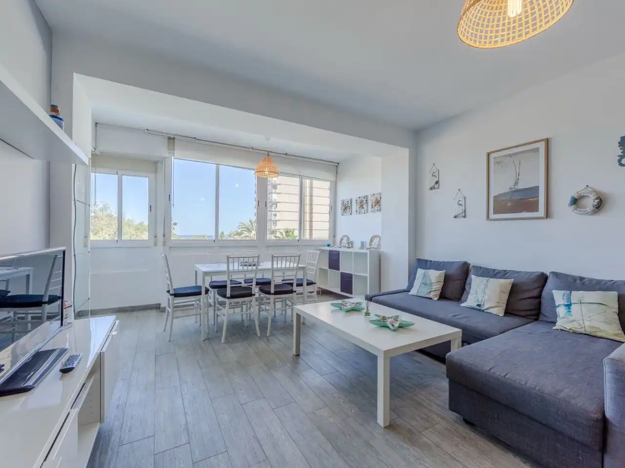 Piso en venta en Plaza Playa Paraíso, 2, Aguadulce Sur Sala de estar de Piso en venta en Roquetas de Mar con Aire acondicionado y Piscina