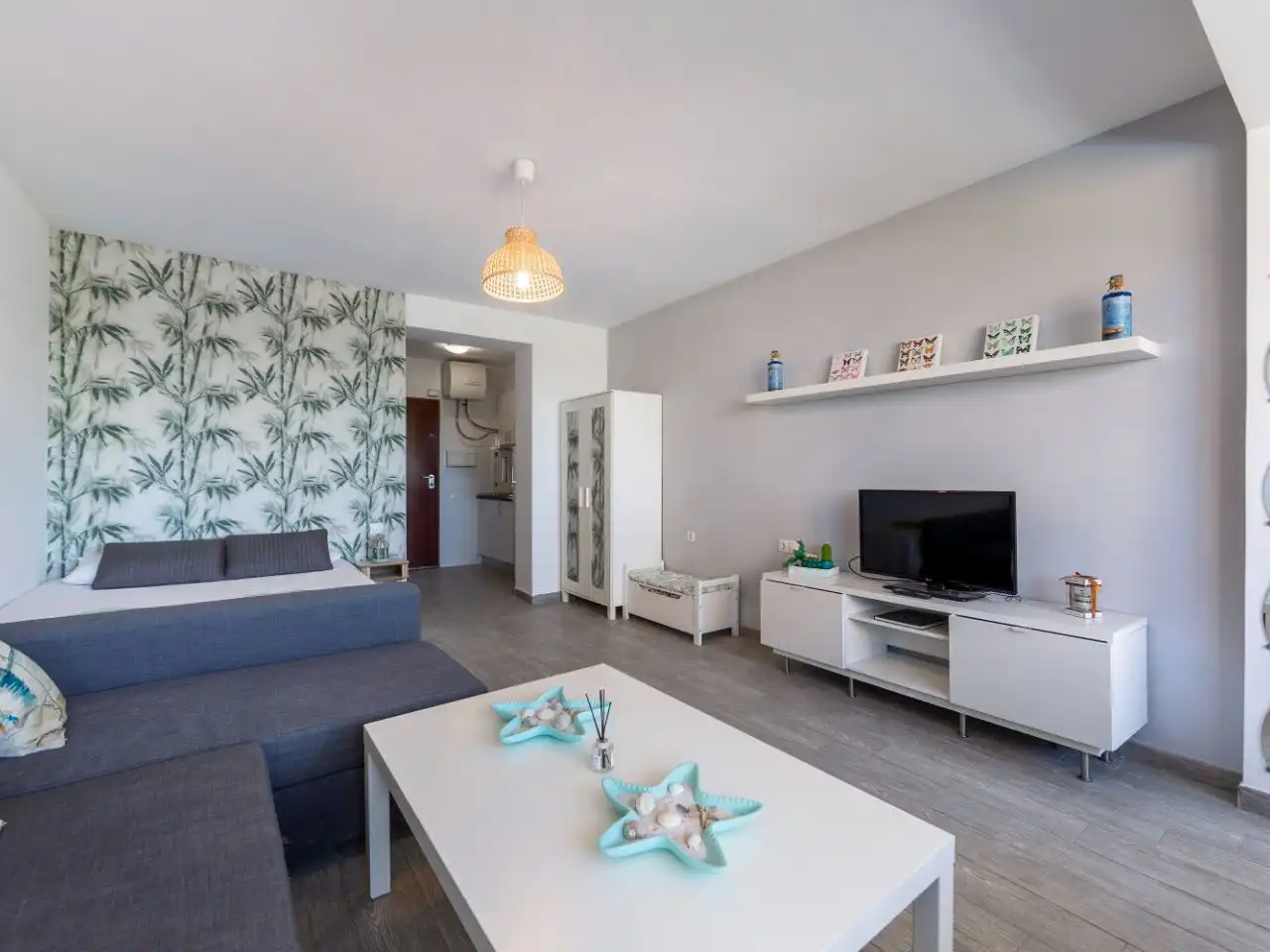 Piso en venta en Plaza Playa Paraíso, 2, Aguadulce Sur Sala de estar de Piso en venta en Roquetas de Mar con Aire acondicionado y Piscina