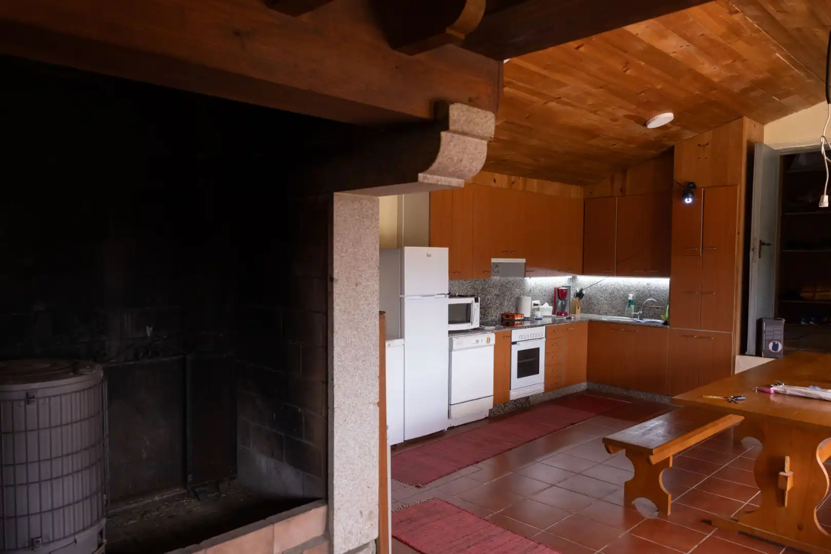 Casa o xalet en venda a Lugar Trasdoanes, 15, Porto do Son Cuina de Casa o xalet en venda en Porto do Son amb Calefacció, Jardí privat i Parquet