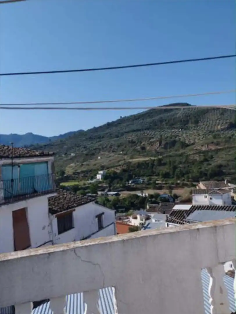 Vista exterior de Casa o xalet en venda en Beas de Segura amb Terrassa