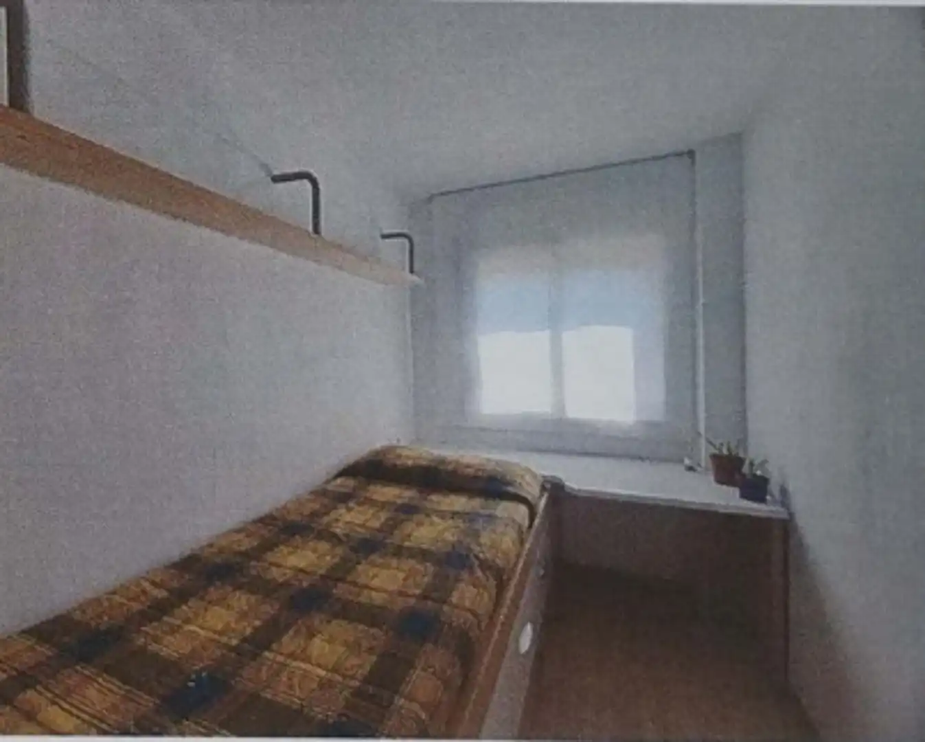 Room in Avinguda dels Països Catalans, 25, Sant Pere i Sant Pau Room in Avinguda dels Països Catalans, 25, Sant Pere i Sant Pau