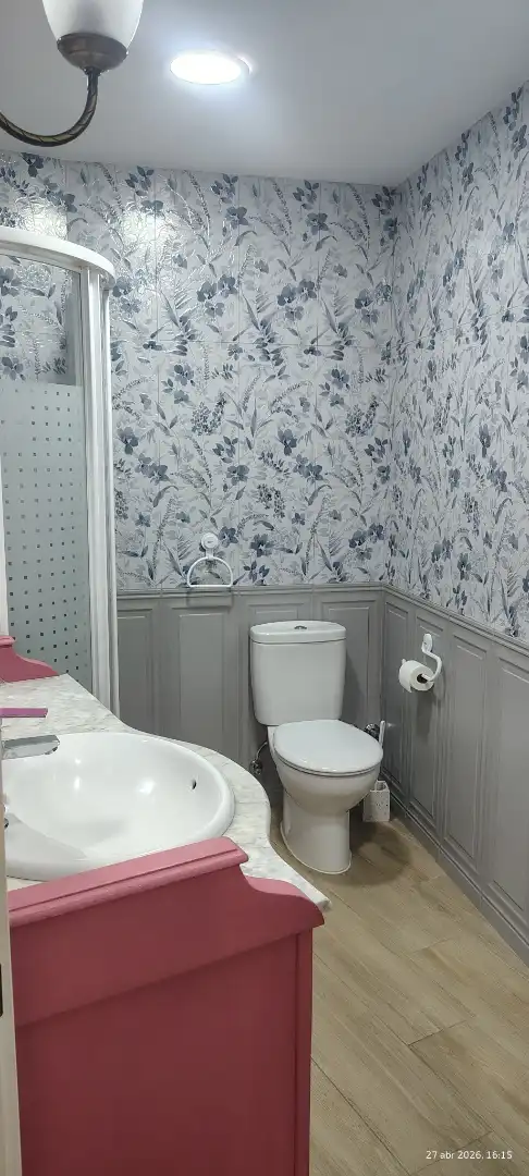 Flat for sale in Calle Cristo de la Luz, 5, Casco Histórico Bathroom of Flat for sale in Toledo with Heating, Furnished and Oven
