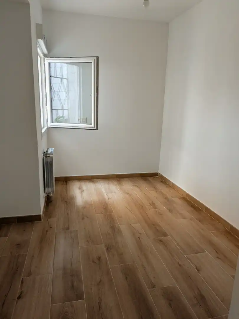Pis en venda a Calle Ramiro I, 7, Ceares Dormitori de Pis en venda en Gijón amb Calefacció i Forn