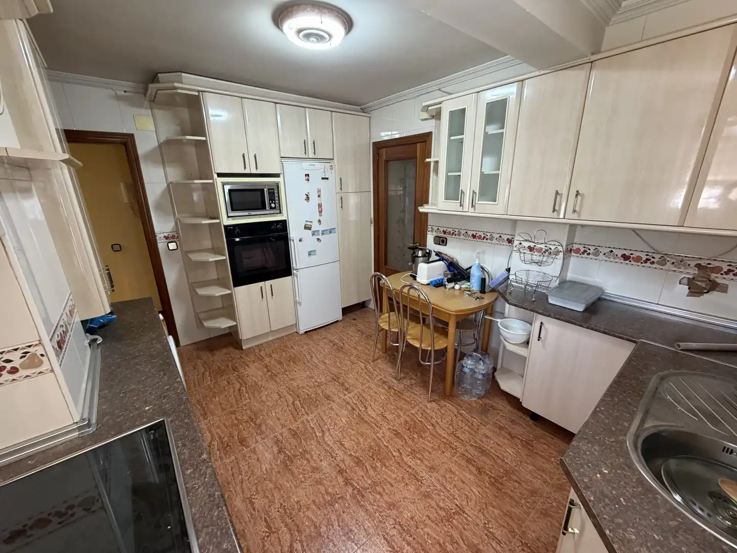 Flat for sale in Calle de Los Hermanos García Noblejas, 89, Amposta Kitchen of Flat for sale in Madrid Capital