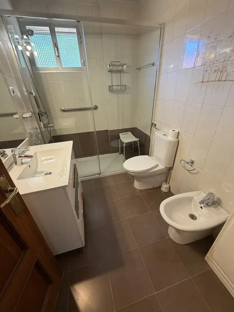 Flat for sale in Calle de Los Hermanos García Noblejas, 89, Amposta Bathroom of Flat for sale in Madrid Capital