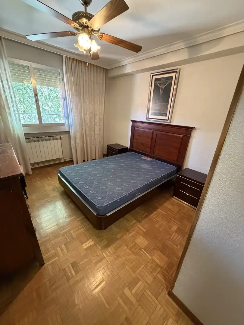 Flat for sale in Calle de Los Hermanos García Noblejas, 89, Amposta Bedroom of Flat for sale in Madrid Capital