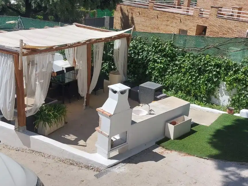 Houses for sale in Cerro Alarcón