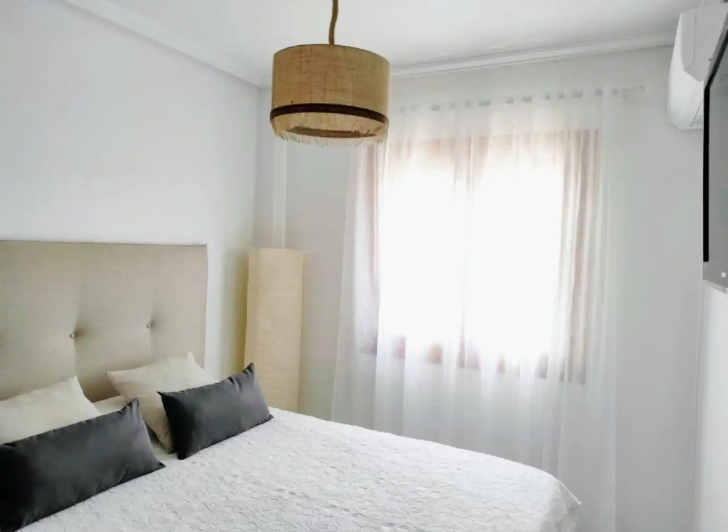 Habitación de Piso de alquiler en Pilar de la Horadada con Aire acondicionado, Calefacción y Terraza