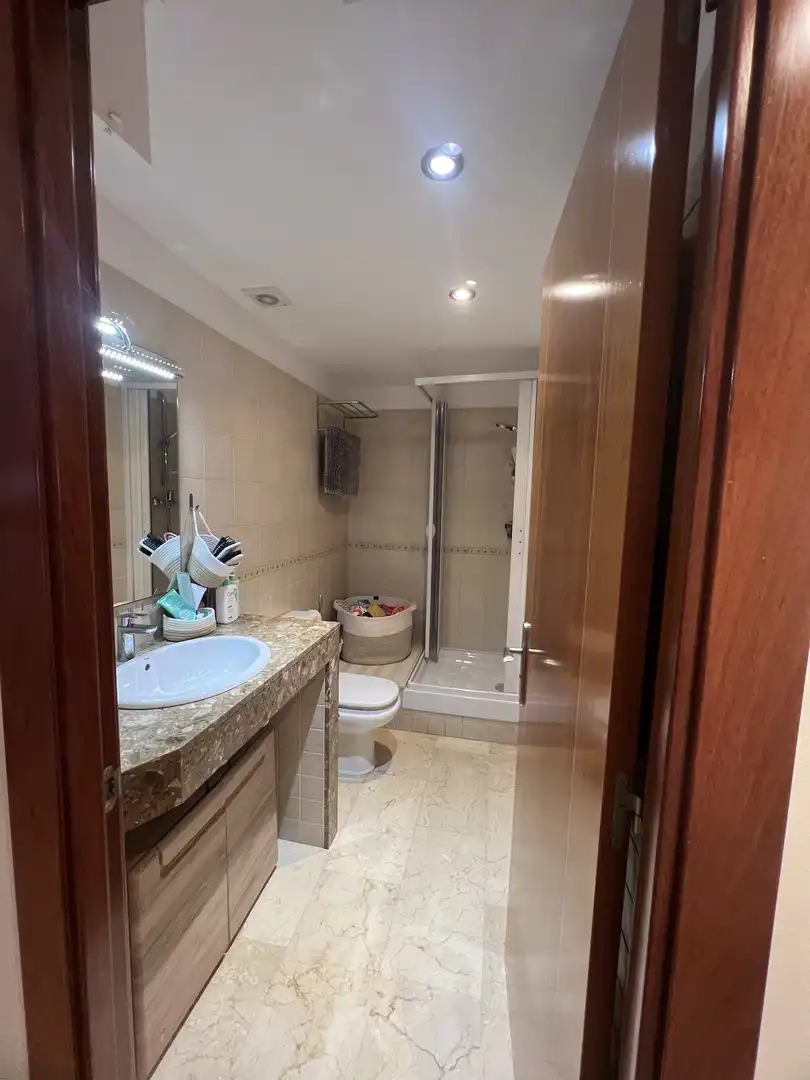 Piso en venta en Carrer de L'alguer, 16a, Cubelles Baño de Piso en venta en Cubelles con Aire acondicionado, Terraza y Piscina