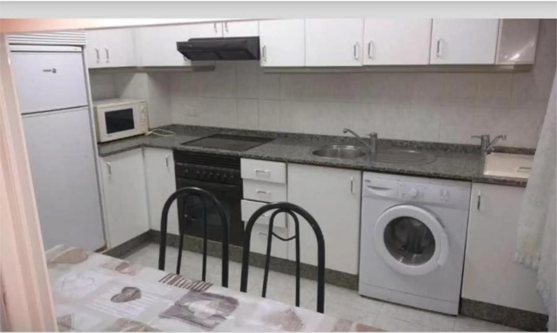 Cocina de Apartamento de alquiler en Vigo 