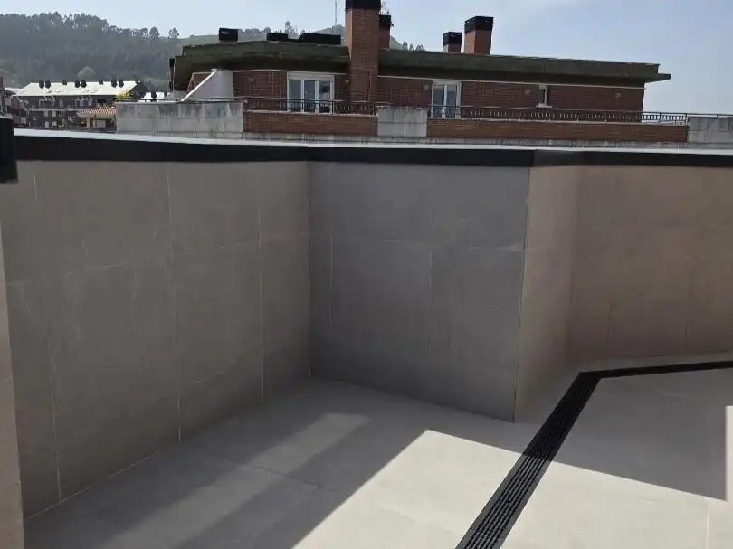 Pis en venda a Calle Nicolás Torre, 22, Cotolino Terrassa de Pis en venda en Castro-Urdiales amb Terrassa, Piscina i Balcó