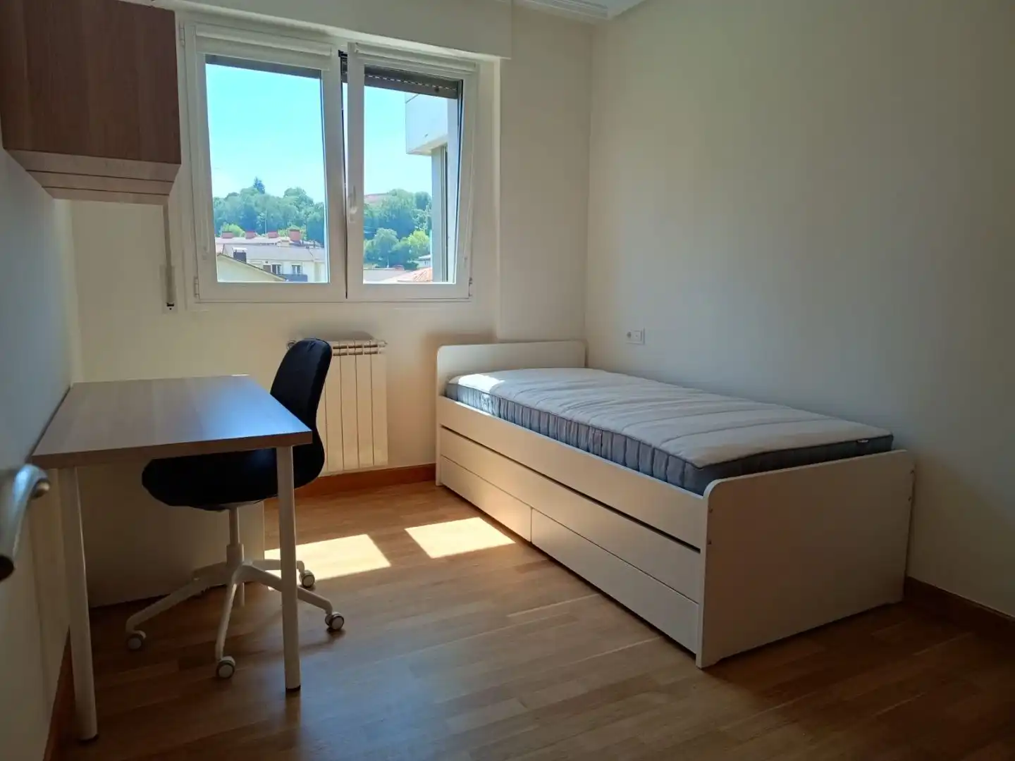 Zimmer in Zarautz Kalea, 126, Ibaeta Schlafzimmer von Wohnung zur untervermieten in Donostia - San Sebastián mit Heizung, Terrasse und Möbliert