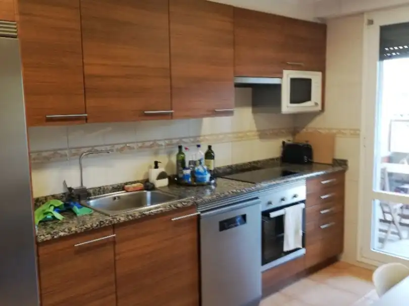 Zimmer in Zarautz Kalea, 126, Ibaeta Küche von Wohnung zur untervermieten in Donostia - San Sebastián mit Heizung, Terrasse und Möbliert