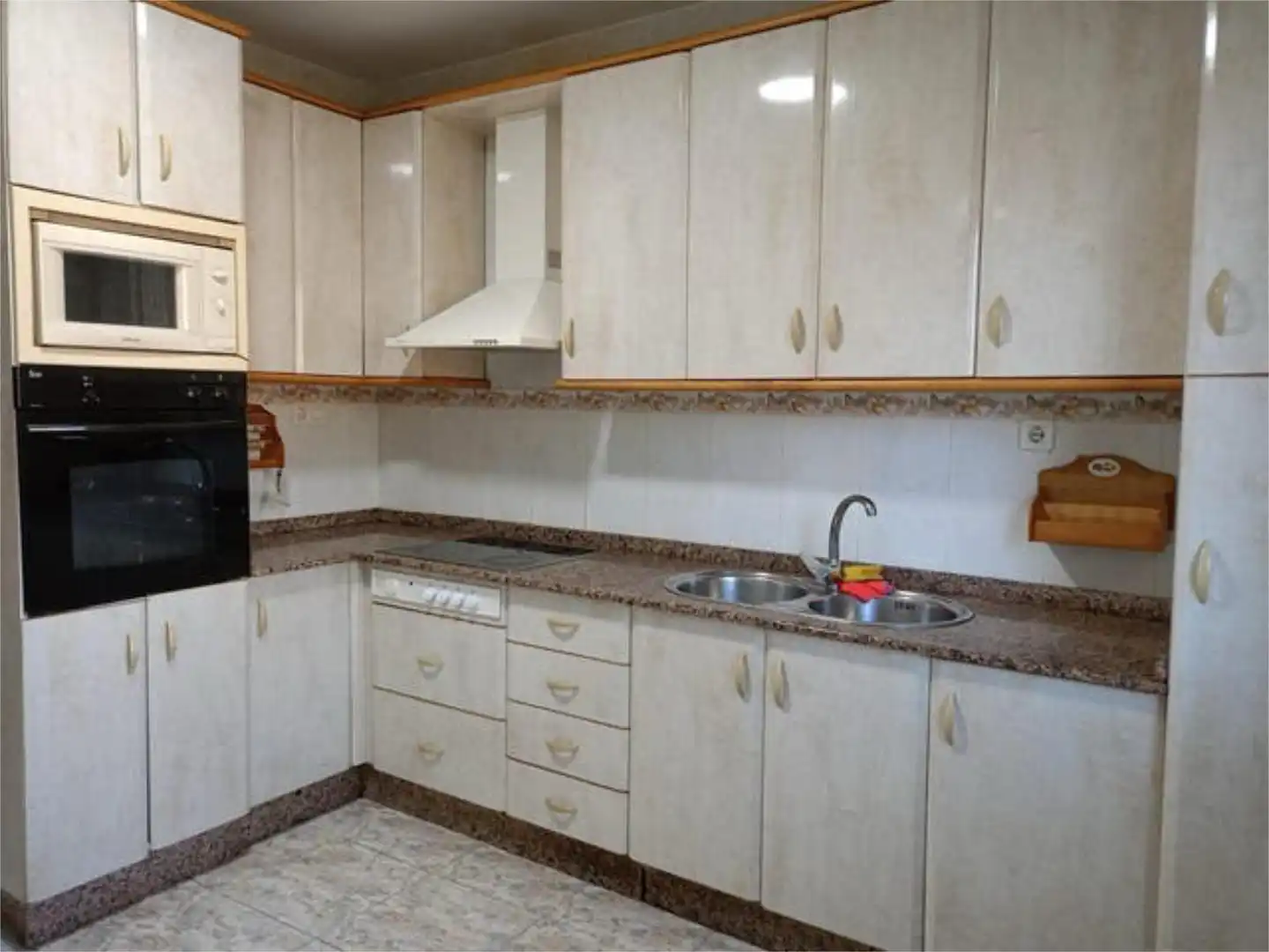 Cocina de Casa o chalet en venta en Villanueva del Rey con Jardín privado, Terraza y Trastero
