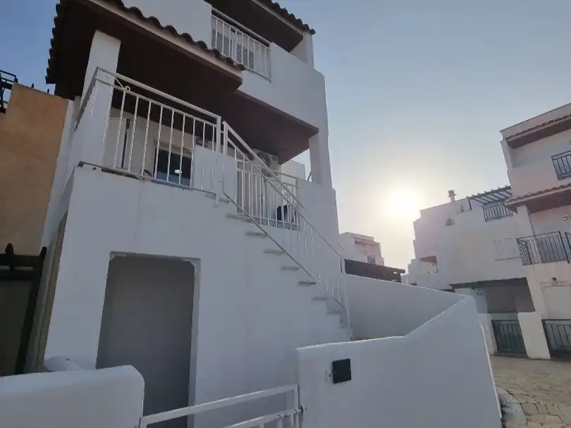 Wohnungen zur Miete in Calle Ciudad de Tarragona, 3, Vera Playa Naturista Außenansicht von Wohnungen zur Miete in Vera