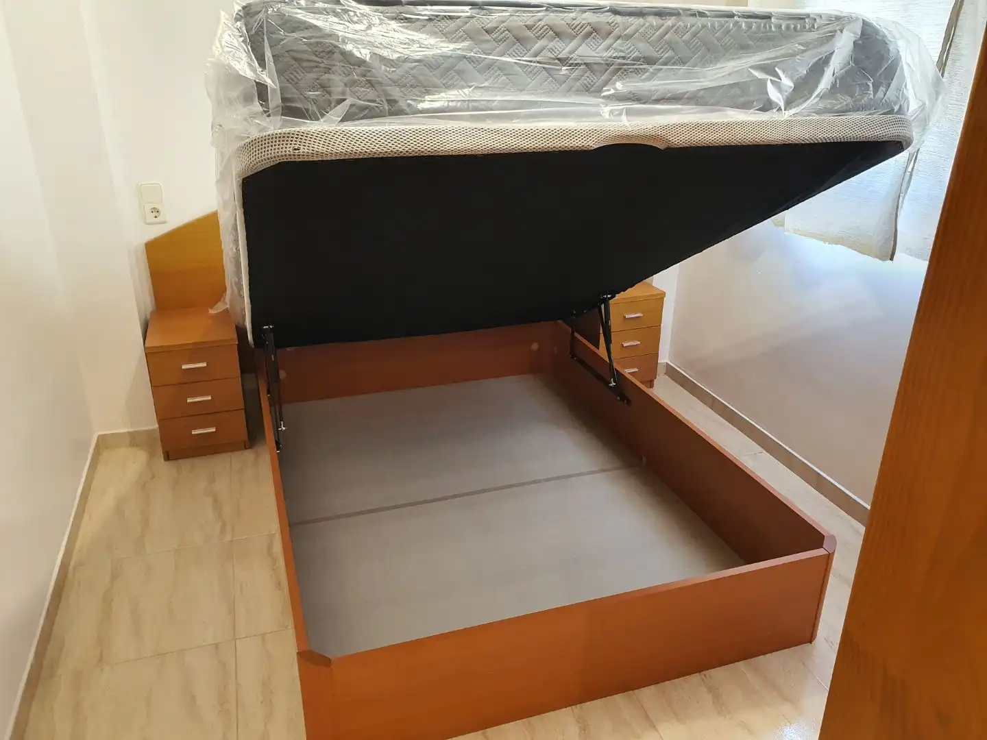 Wohnung zur Miete in Calle Méndez Núñez, 20, La Unión ciudad Schlafzimmer von Wohnung zur Miete in La Unión mit Terrasse und Möbliert