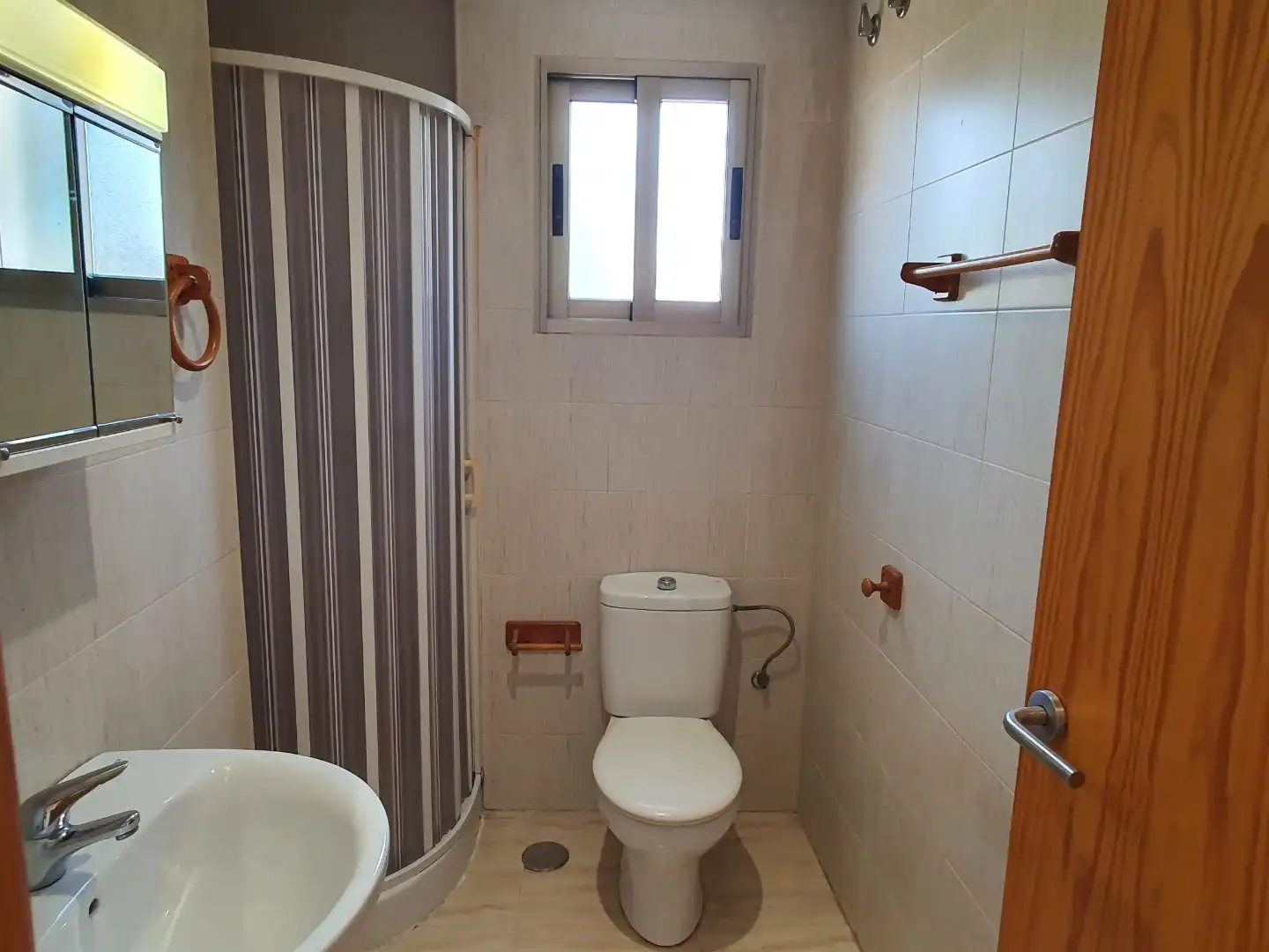 Wohnung zur Miete in Calle Méndez Núñez, 20, La Unión ciudad Badezimmer von Wohnung zur Miete in La Unión mit Terrasse und Möbliert