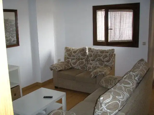 Piso de alquiler en Avenida Jorge Luis Borges, 22, El Tejar - Hacienda Bizcochero Sala de estar de Piso de alquiler en Málaga con Aire acondicionado, Calefacción y Amueblado