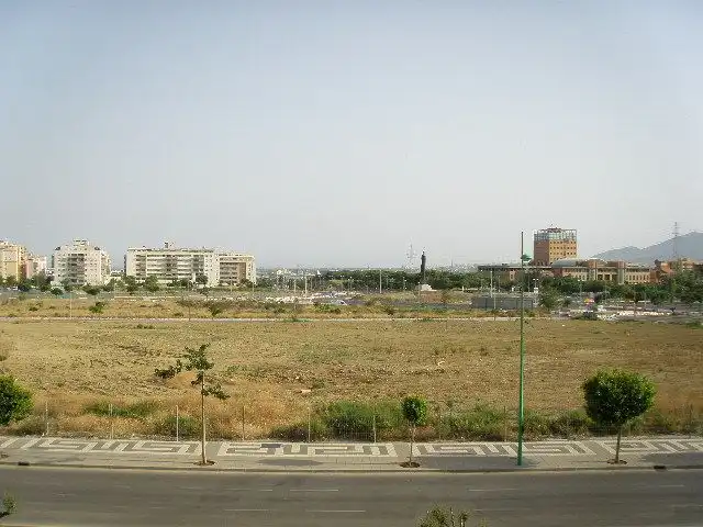 Piso de alquiler en Avenida Jorge Luis Borges, 22, El Tejar - Hacienda Bizcochero Piso de alquiler en Málaga con Aire acondicionado, Calefacción y Amueblado