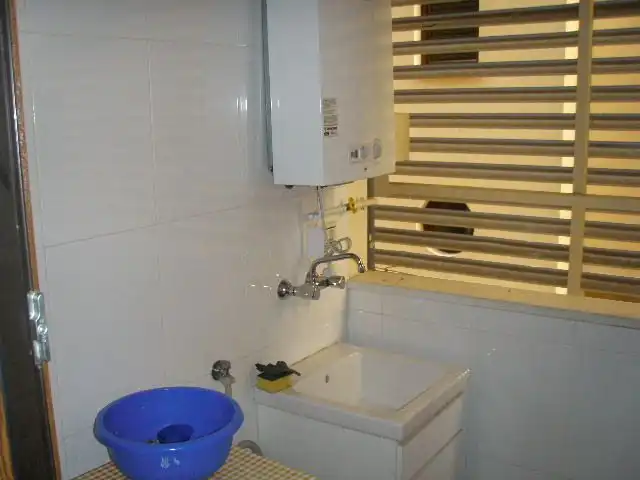 Piso de alquiler en Avenida Jorge Luis Borges, 22, El Tejar - Hacienda Bizcochero Baño de Piso de alquiler en Málaga con Aire acondicionado, Calefacción y Amueblado