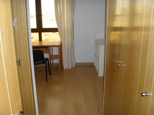 Piso de alquiler en Avenida Jorge Luis Borges, 22, El Tejar - Hacienda Bizcochero Habitación de Piso de alquiler en Málaga con Aire acondicionado, Calefacción y Amueblado