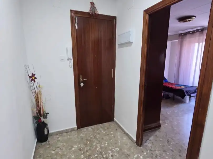 Flat for sale in Carrer de L'escultor Piquer, 3, Torrefiel Flat for sale in Valencia Capital with Balcony