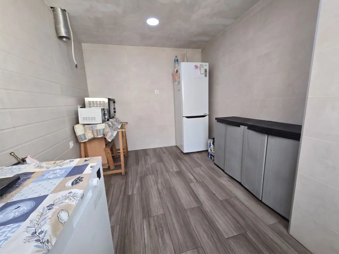 Flat for sale in Carrer de L'escultor Piquer, 3, Torrefiel Kitchen of Flat for sale in Valencia Capital with Balcony