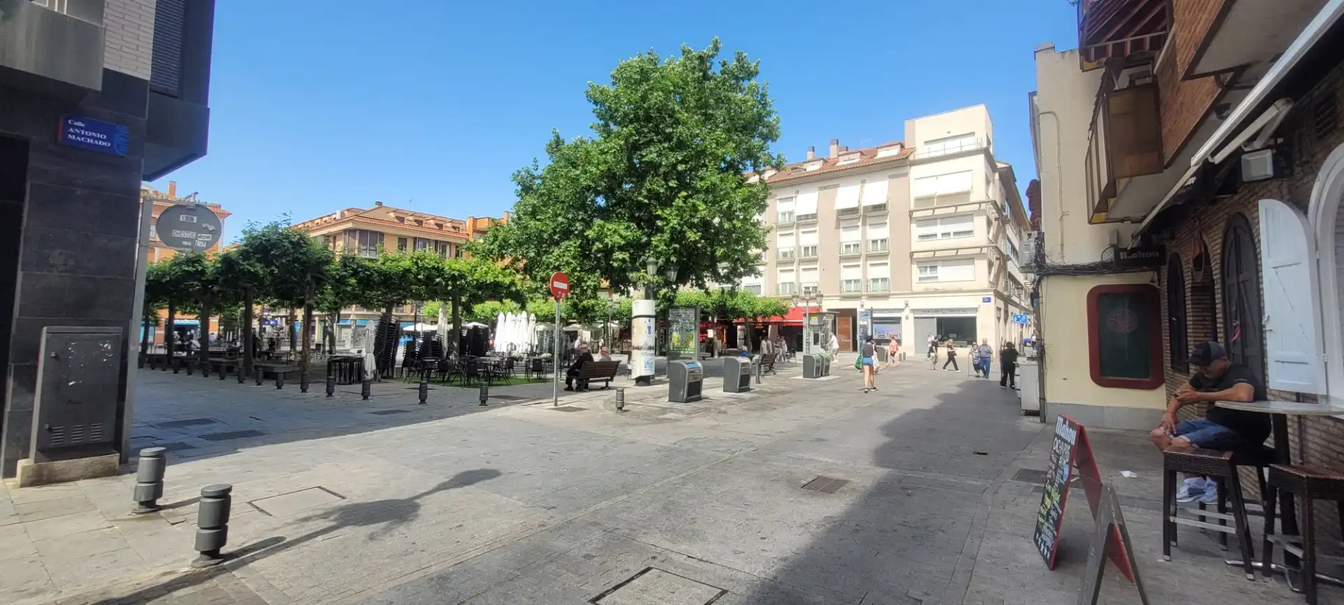 Piso en venta en Plaza de España, 13, Casco Antiguo Vista exterior de Piso en venta en Leganés con Aire acondicionado y Terraza