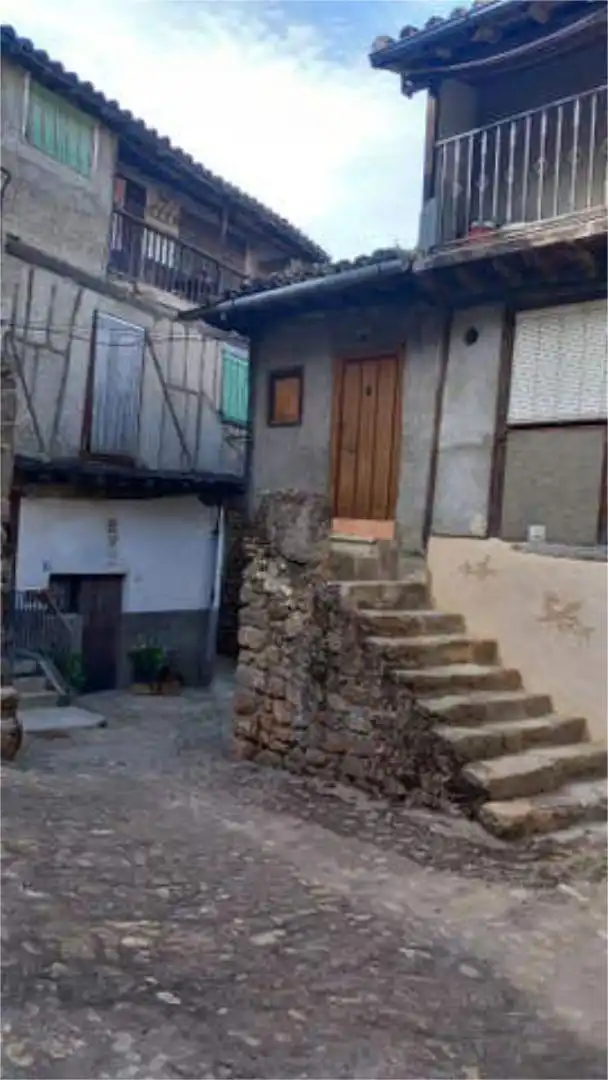 Apartament en venda a Miranda del Castañar Vista exterior de Apartament en venda en Miranda del Castañar amb Terrassa
