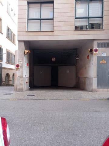 Garaje en Alquiler en Plaça dels Patins