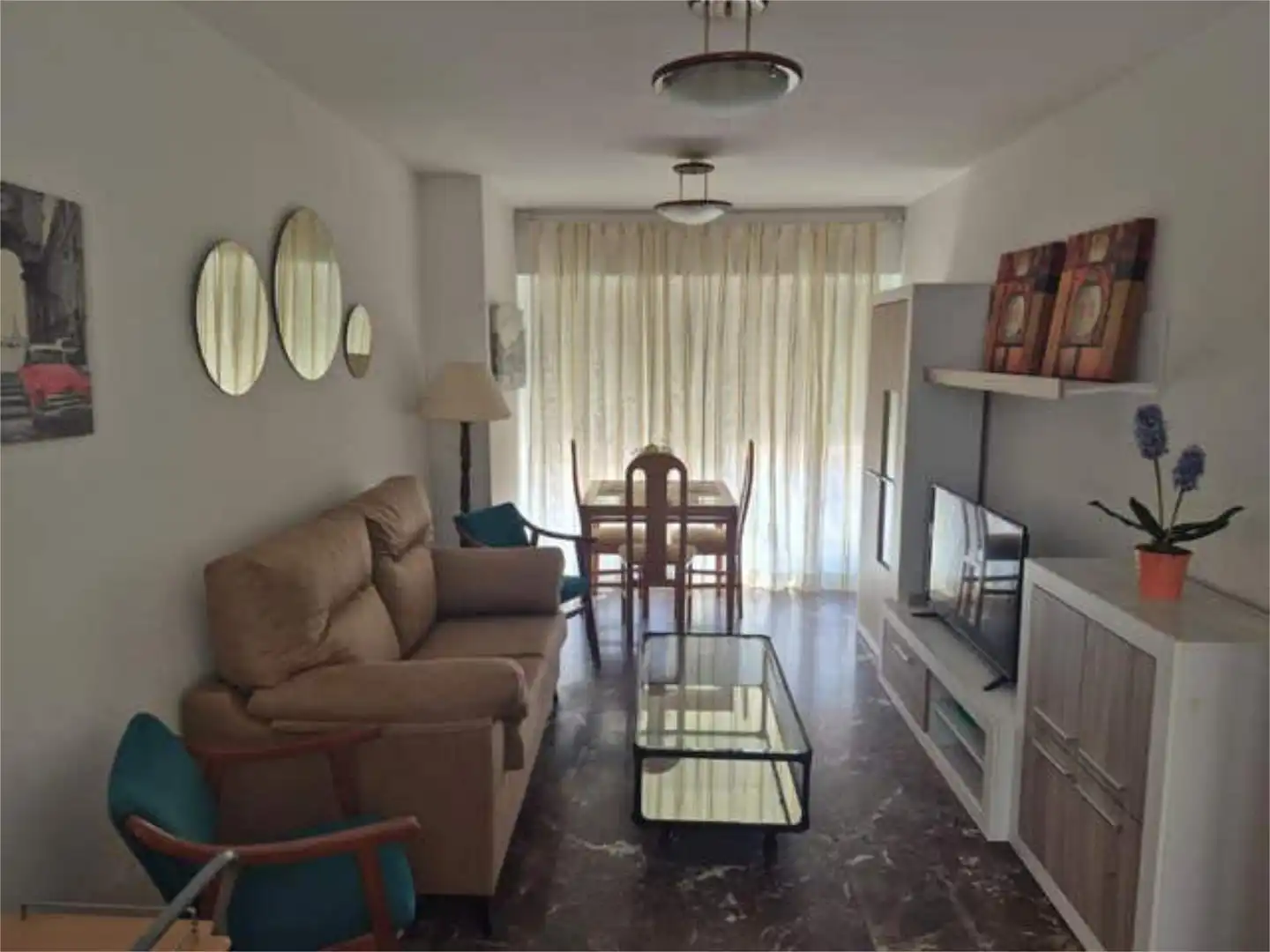 Piso de alquiler en Úbeda Sala de estar de Piso de alquiler en Úbeda con Calefacción y Amueblado