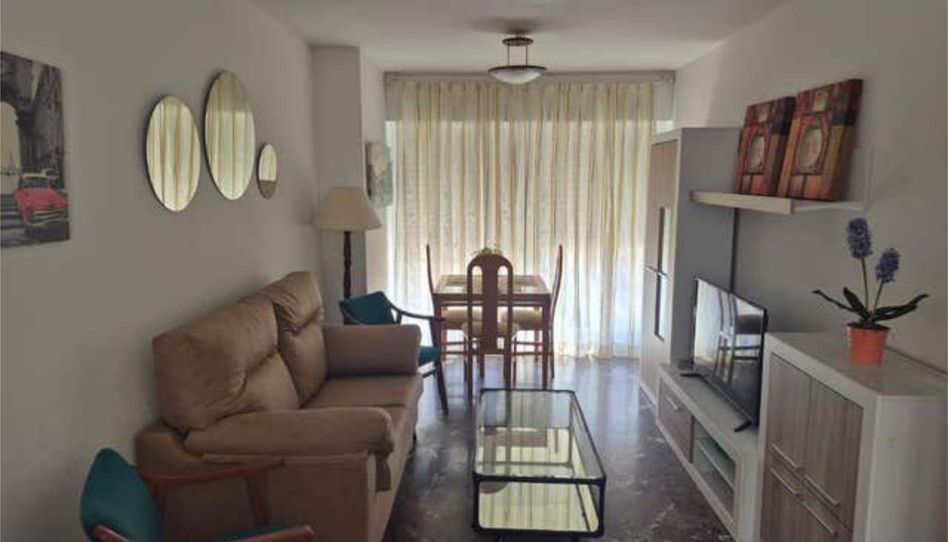 Piso de alquiler en Úbeda, Jaén - imagen 1 Foto 1 de Piso de alquiler en Úbeda, Jaén