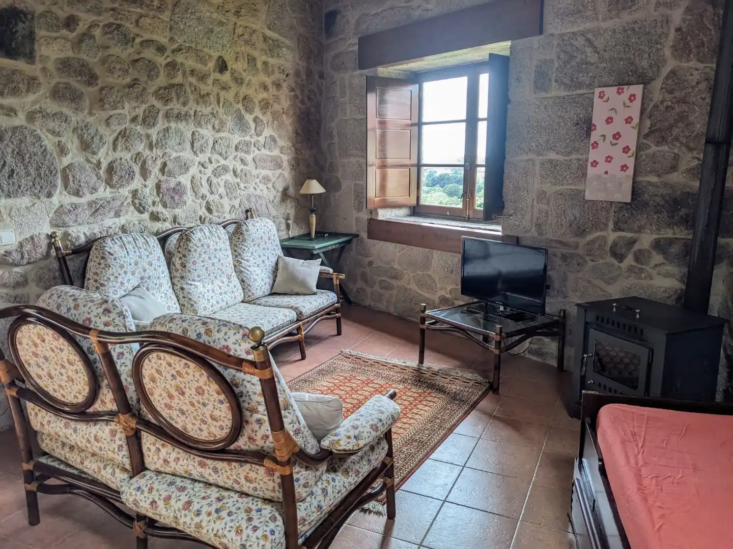 Casa o chalet de alquiler en Camiño da Mina, 1, Camos Sala de estar de Casa o chalet de alquiler en Nigrán con Terraza y Amueblado