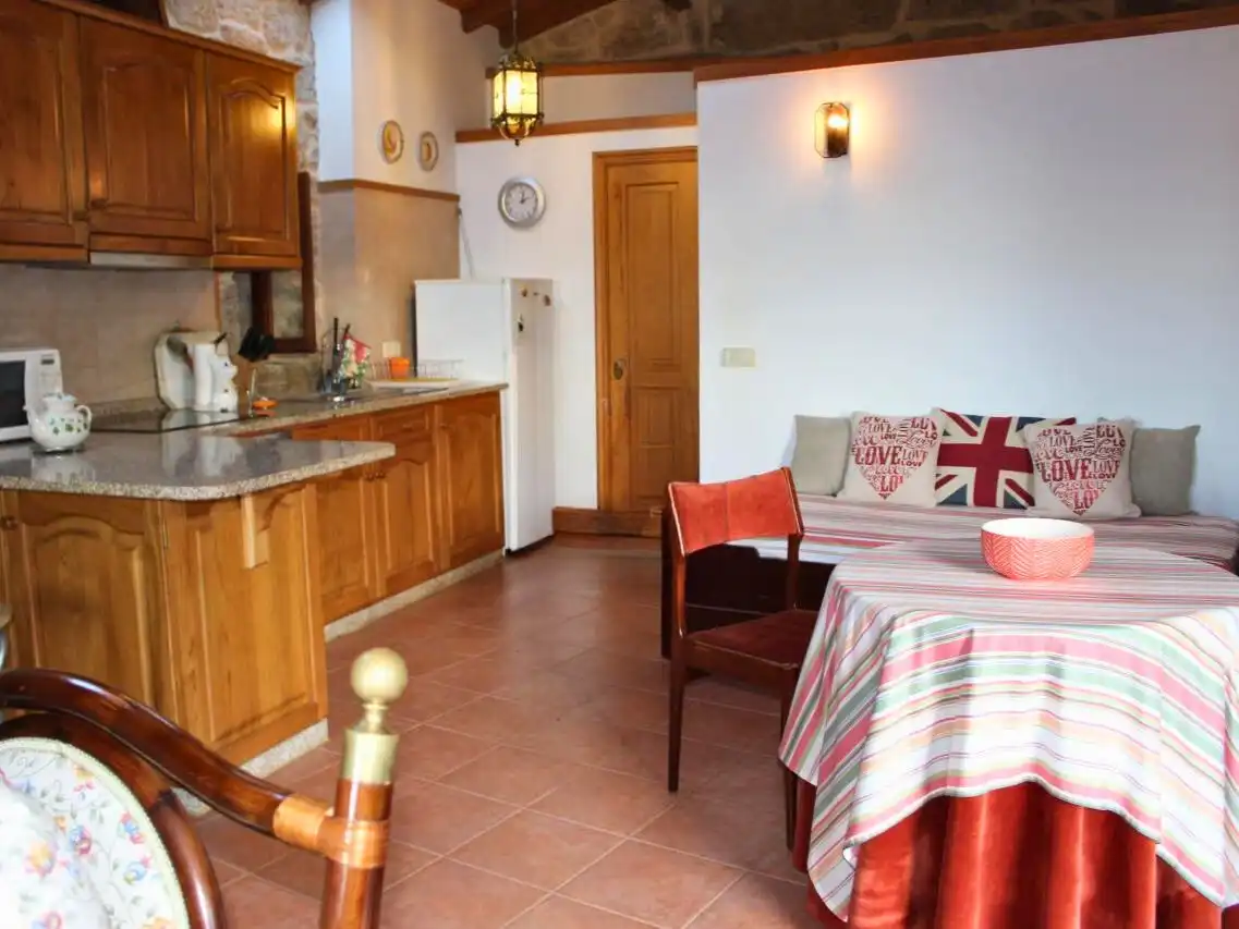 Casa o chalet de alquiler en Camiño da Mina, 1, Camos Cocina de Casa o chalet de alquiler en Nigrán con Terraza y Amueblado