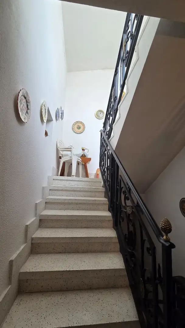 Casa adosada en venta en Plaza de la Iglesia, 3, El Casar de Escalona Casa adosada en venta en El Casar de Escalona con Calefacción, Jardín privado y Terraza