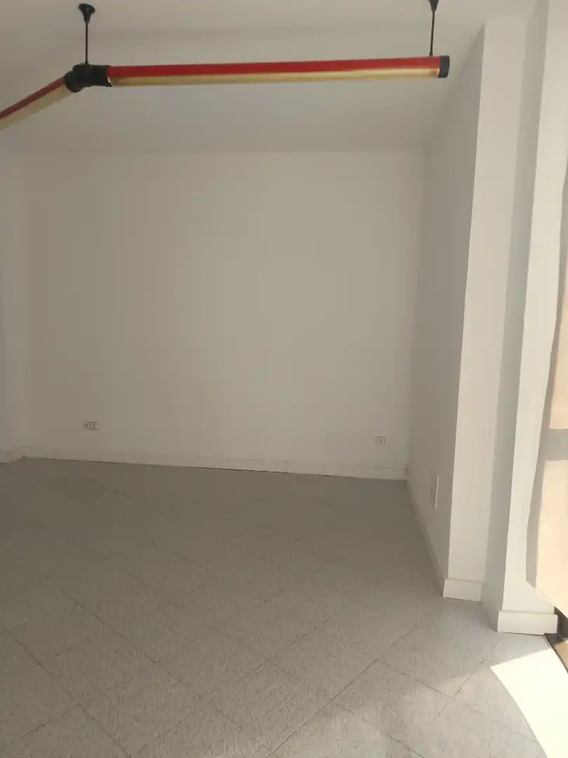 Commercial properties for rent in Avinguda de l'Estatut, 132, Ca n'Oriol Commercial properties for rent in Avinguda de l'Estatut, 132, Ca n'Oriol